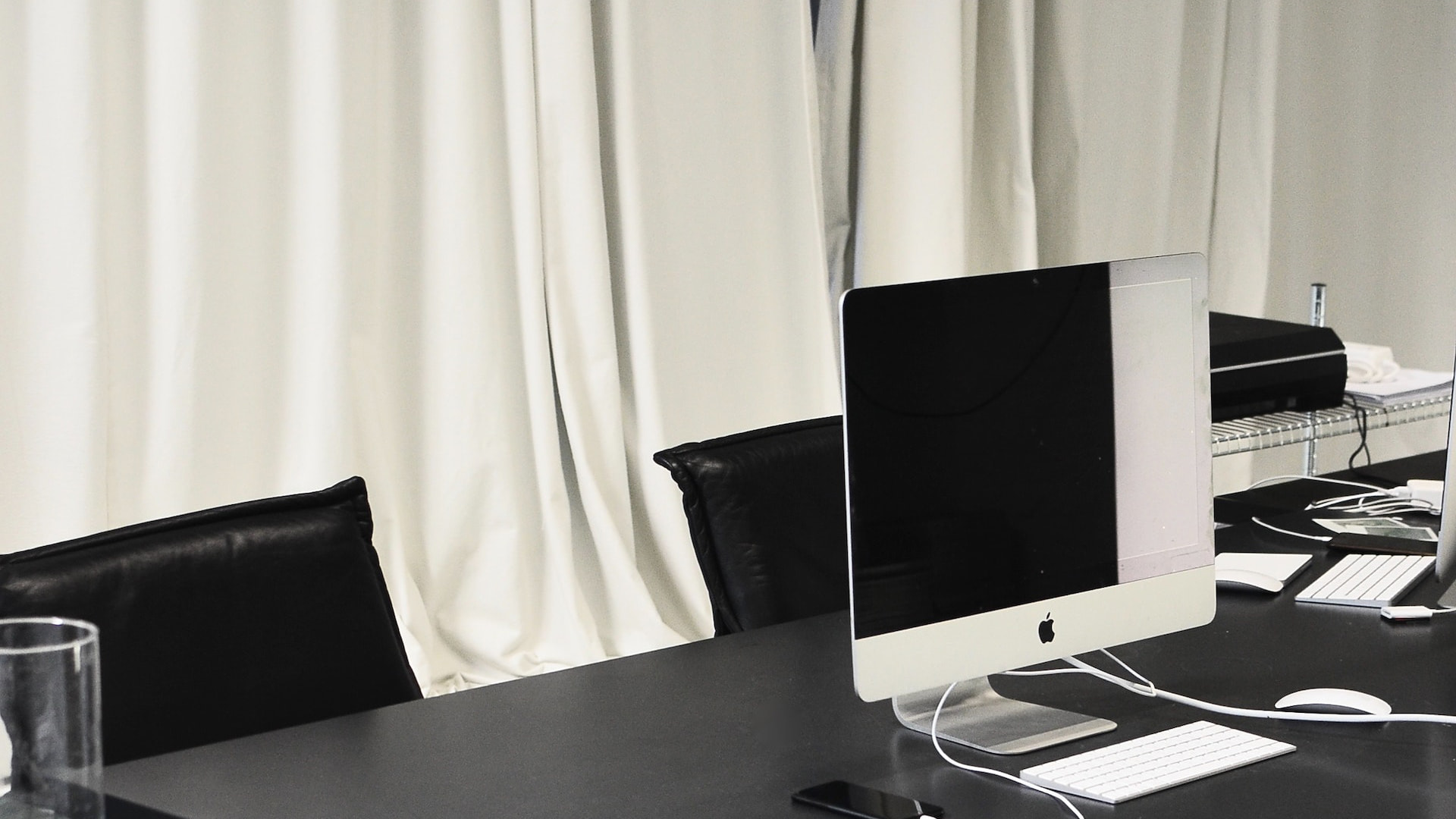 Refresh your window coverings with our thorough cleaning services. We eliminate dust, pollen, and odours from curtains and blinds, revitalising your space. Experience a cleaner, healthier environment with our professional curtain and blind cleaning.